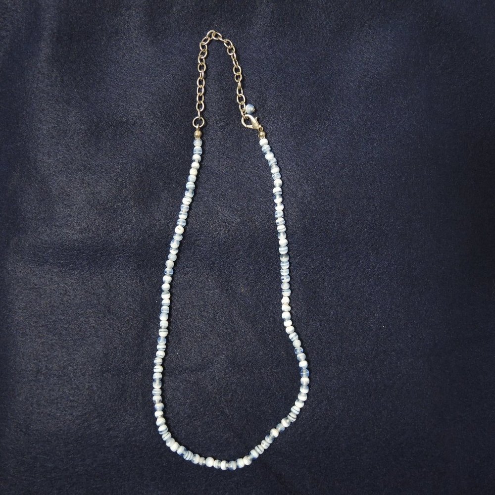 4/$25 Blue & White Beaded Necklace One Strand 9" Drop